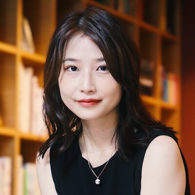 Bungaku YouTuber Belle